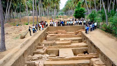 keezhadi archaeological excavation