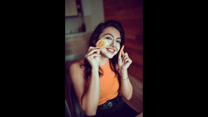 ghar par banaye facial scrub