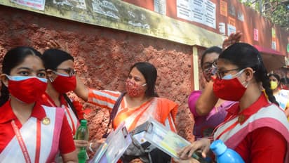 West Bengal education department is starting graduation ceremony for school students
