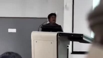Professor Proposes Student in Class