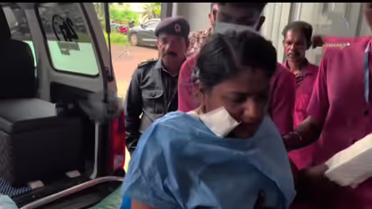 kollam woman attacked by husband while on way to work accused arrested