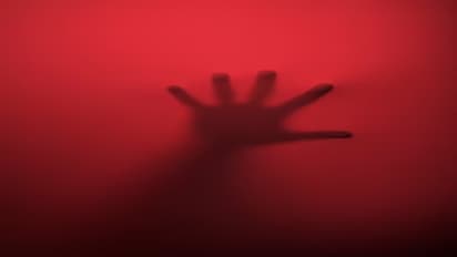 Terrible incident in Delhi Woman body found dead in Almirah