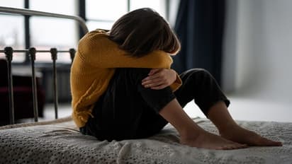 Minor girl raped by her mothers friend in ghaziabad Uttarpradesh