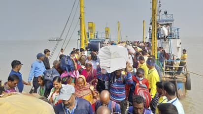Bangla_Gangasagar_Ghat_Fog