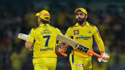 MS Dhoni_Ravindra Jadeja