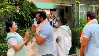 Salman Khan went to Mamata Banerjees house in Kalighat from where the actor staged the show 