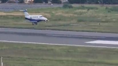 Bangla_Plance_Emergency_Landing