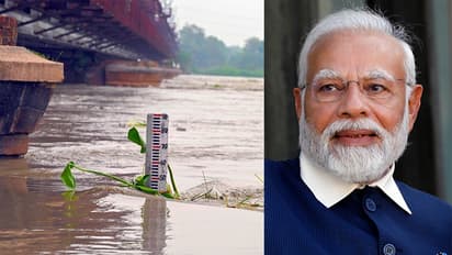PM modi spoke to LG of Delhi about flood like situation in Delhi Immediately on his arriva bsm