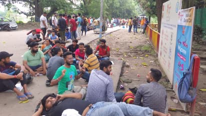 Queue for Kolkata Derby Ticket
