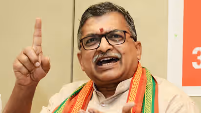 VHP Leader Milind Parande Alleges Rise in Love Jihad Cow Smuggling Due to state Government muslim Appeasement Policy