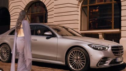 Mercedes Benz S350d Sonam Kapoor