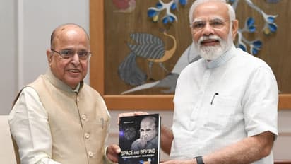 PM Narendra Modi and Dr. K. Kasturirajan