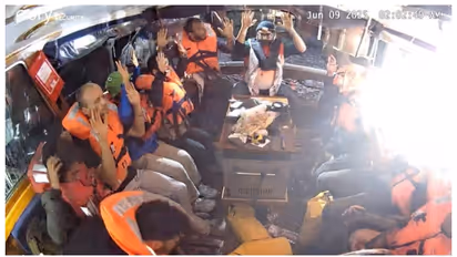 Israel commandos arrest greta thunberg and the team