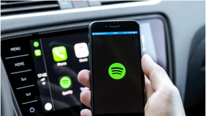 Apple CarPlay