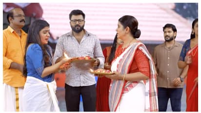 chembaneerpoovu serial review