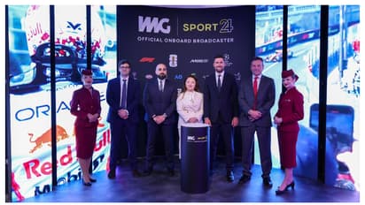 qatar airways introduces live sports streaming during flights  