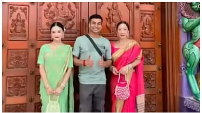 Chinese beauties wearing Indian saree in Malaysia 