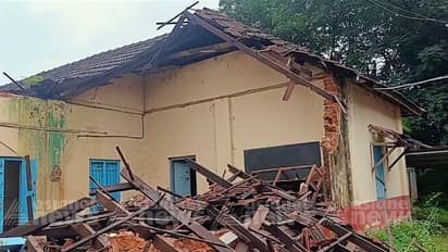 school building collapsed