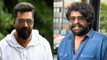 Valathuvashathe Kallan