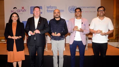 Kolkata Seminar Urges Embracing AI or Risk Falling Behind