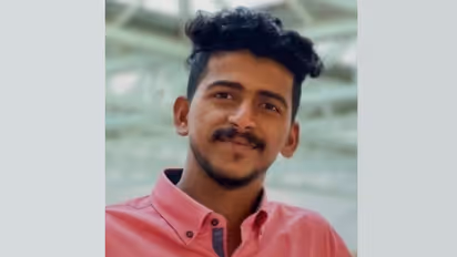 അഖിൽ അശോക് കുമാർ