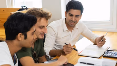 Best Term Insurance Plans in India & How to Use a Premium Calculator