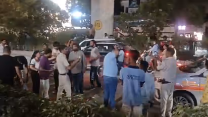Delhi SHOCKER! Family Attacked Over Wrong-Side Driving, Police Accused Of Filming Instead Of Stopping Fight | WATCH