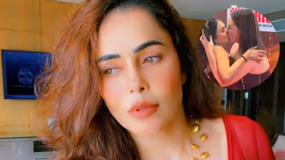 Watch: Nikita Rawal Left Shocked After Female Fan Kisses Her on the Lips, Netizens Call It ‘Harassment’