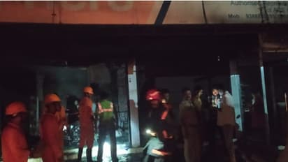 Mavoor Bike showroom fire