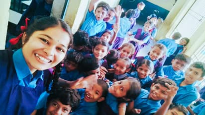 Raipur School teacher wears student uniform