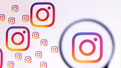 Instagram Logo