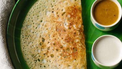 rava dosa