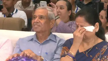 Shubhanshu Shukla's parents