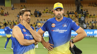 MS Dhoni Stephen Fleming