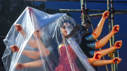Durga Puja weather kolkata rain
