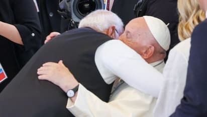 PM Narendra Modi met Pope Francis
