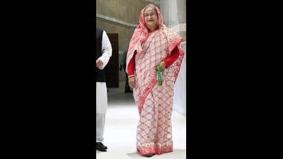 Hasina Shaikh Best unique expensive saree for evergreen fashion trend