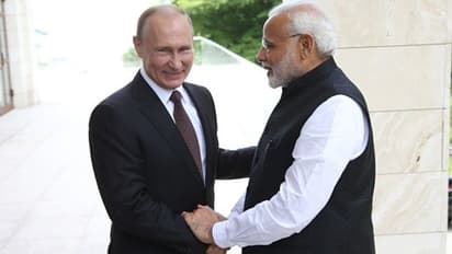 Modi Putin Phone Call Ukraine Peace Trump Alaska Meeting