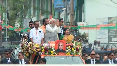 PM Modi Thrissur roadshow