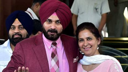navjot singh sidhu and wife