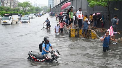 Heavy Rain Lashes Delhi