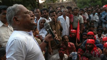 VS Achuthanandan passes away at 101