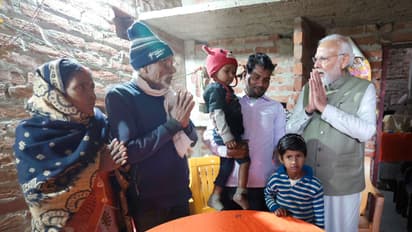 Narendra Modi with Meera Manjhi family