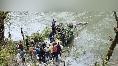 indian army helicopter crash today in jammu and kashmir