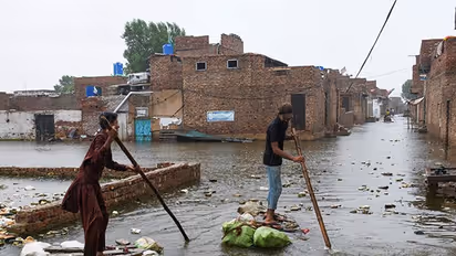 Pakistan Flood Update Over 330 Lives Lost in Khyber Pakhtunkhwa