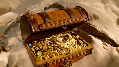 treasure box