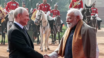 Russian President Vladimir Putin with PM Narendra Modi in Delhi