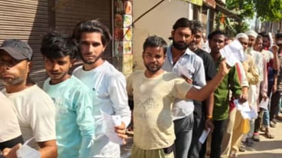 ghaziabad voting .jpg