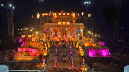91 Ram Mandir decoration at night