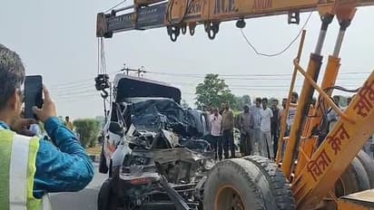Aligarh police accident